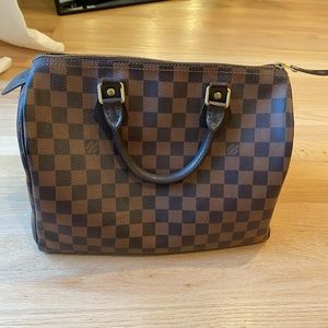 Louis Vuitton Damier Speedy 30